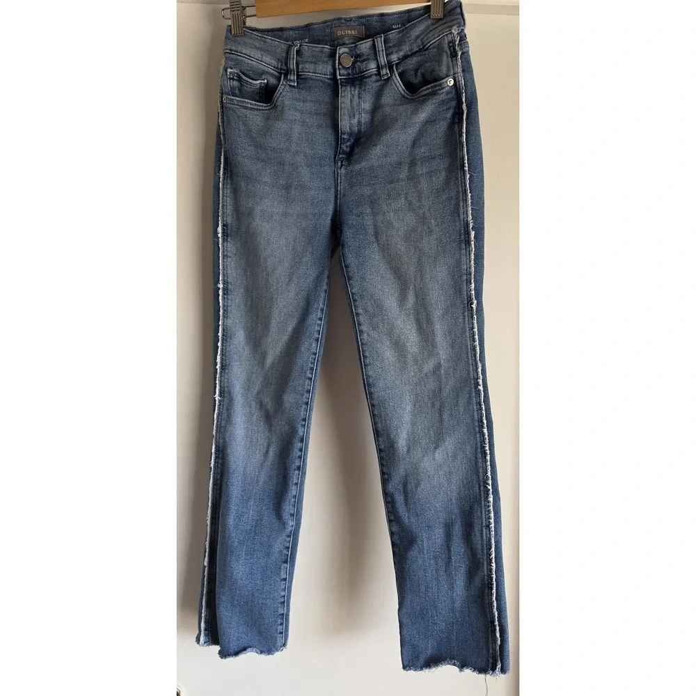 DL1961 Women Straight Jeans Size 26 Blue Casual Denim Pants Distressed Hems